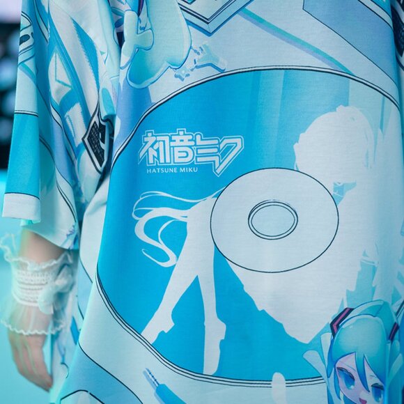 ACDC RAG x Hatsune Miku Forever White Blue Oversized Tee - Picture 6 of 8